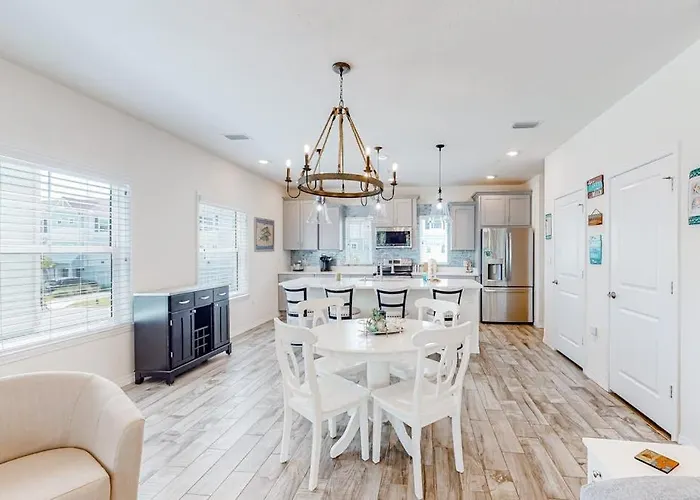 Dog-Friendly Townhouse With Private Beach Hot Tub Pool Tennis Golf Gym Ac