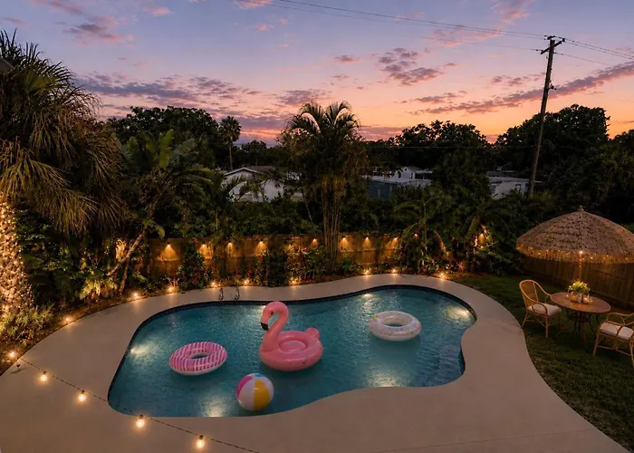 13 Mi To Beach! Family-Friendly Palm Bay Retreat