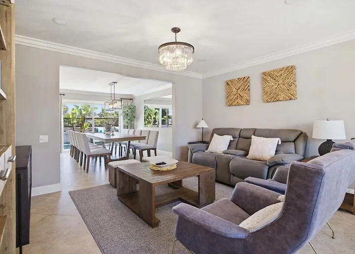 6Br Socal Oasis With Pool Spa Sauna