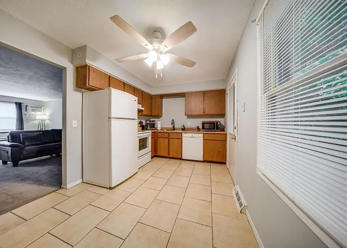 3 Mi To Mill Creek Parks - Pet Friendly!