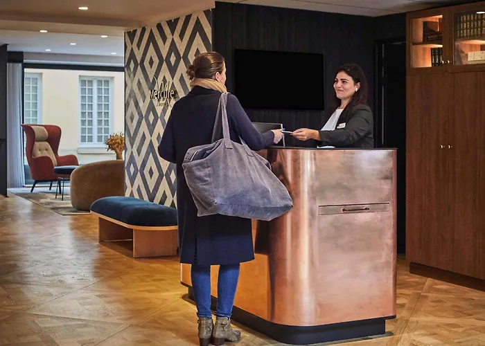Mercure Versailles Chateau