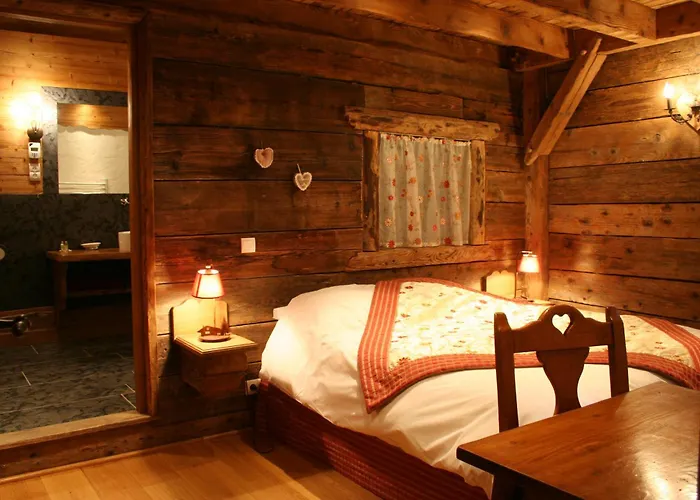 Chalet-Hotel Neige Et Roc, The Originals Relais