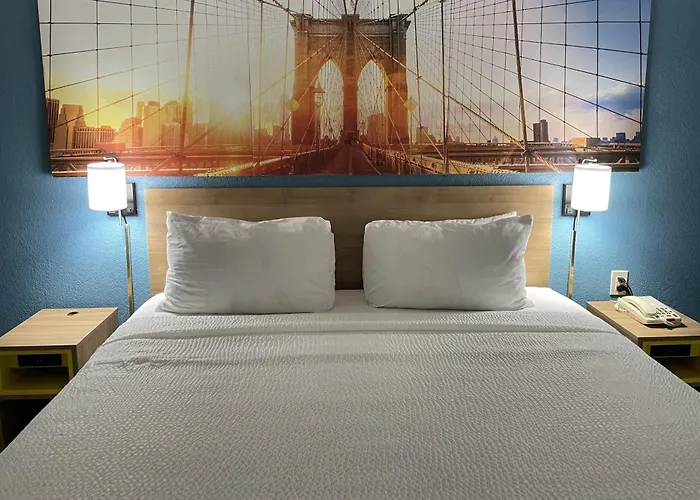 Days Inn By Wyndham Jersey City