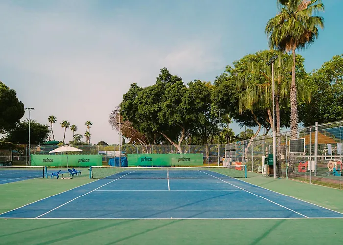 Kfar Maccabiah Business & Sport Hotel