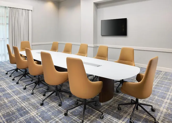 Embassy Suites By Hilton Charlotte Concord Golf Resort & Spa
