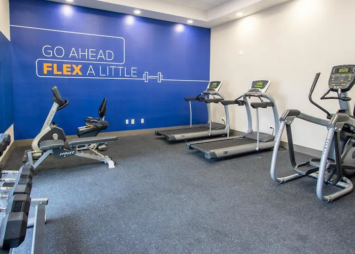 Holiday Inn Express Oakdale By Ihg