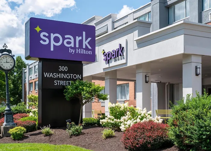 Spark By Hilton Watertown, Ny