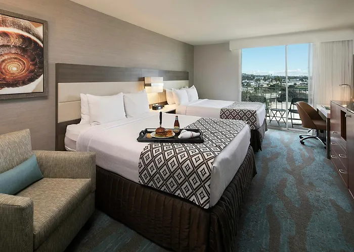 Crowne Plaza Ventura Beach By Ihg