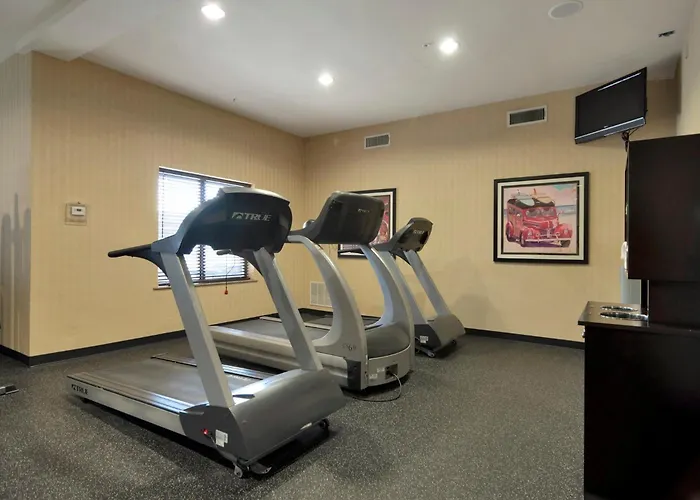 Holiday Inn Express Hotel & Suites Dfw West - Hurst By Ihg