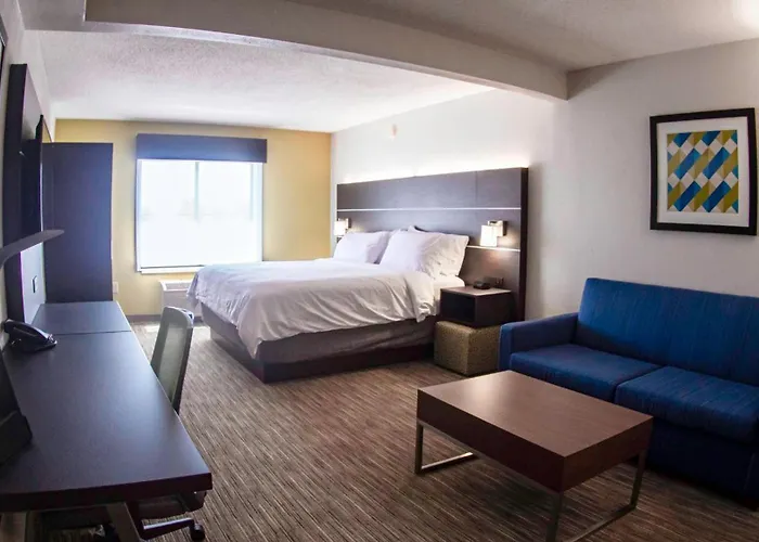 Holiday Inn Express & Suites Charlotte-Concord-I-85 By Ihg