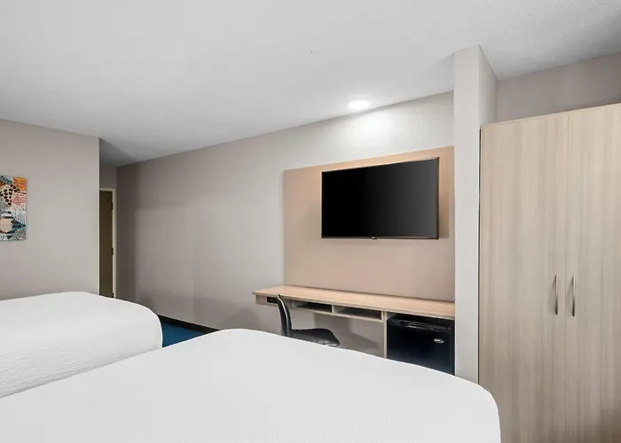 Microtel Inn Georgetown - Lexington North