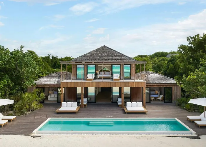 Como Parrot Cay