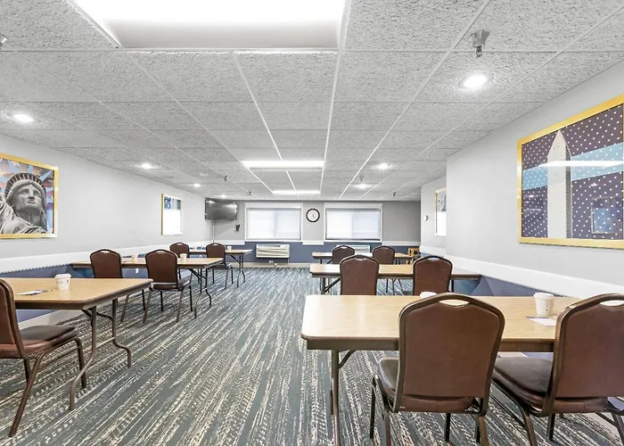 Americinn By Wyndham Sauk Centre