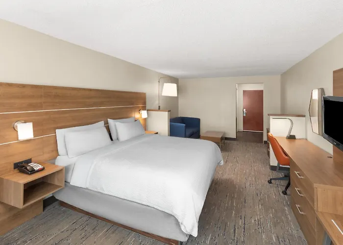 Holiday Inn Express Hotel & Suites Frankfort By Ihg