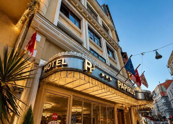 Grand Papirus Hotel