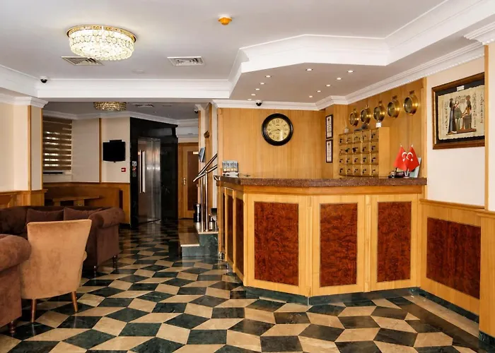 Grand Papirus Hotel