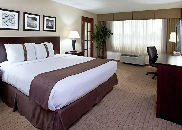 Holiday Inn Canton-Belden Village By Ihg