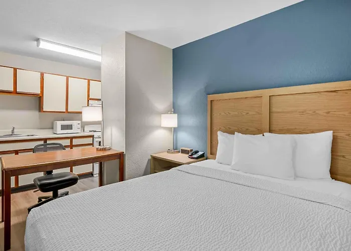 Extended Stay America Suites - Fort Wayne - North