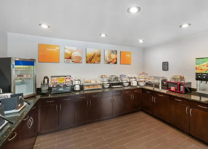 Comfort Inn & Suites Butler