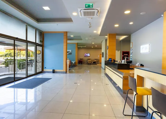 Holiday Inn Express Manisa-West By Ihg