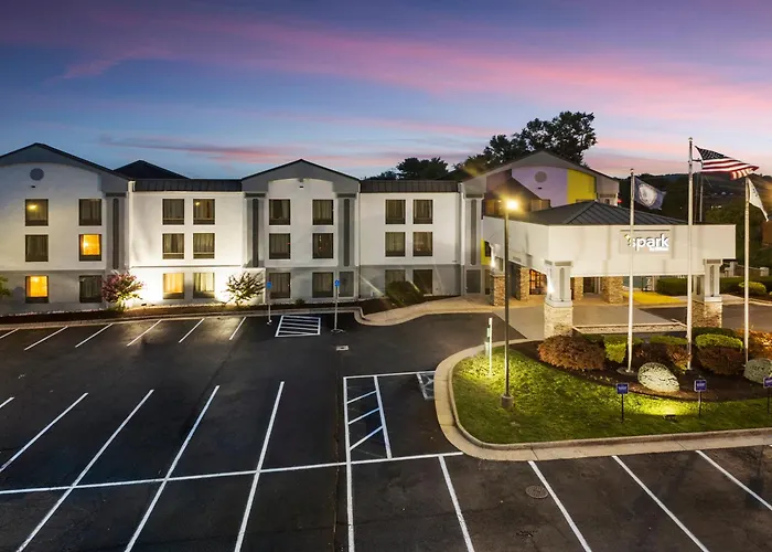 Spark By Hilton Waynesboro