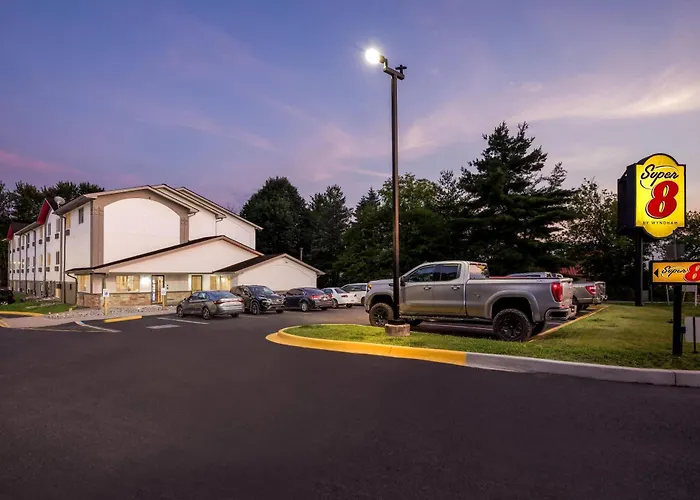Super 8 By Wyndham East Stroudsburg - Poconos