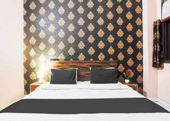 Super Hotel O Downtown Uttam Nagar Formerly Town Plaza