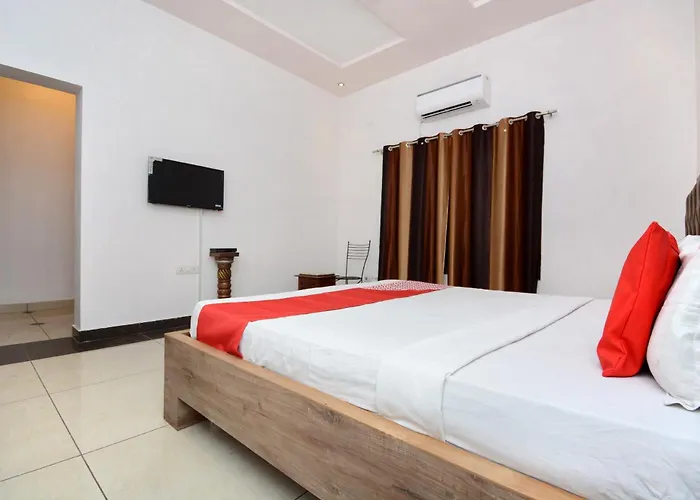 Hotel O Ds Royal Guest House