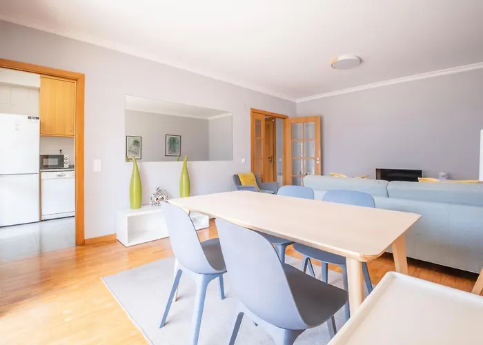 Oceanside - Ecohost - Apartamento Para 4 Pessoas A 300M Da Praia E Do Metro Do Porto