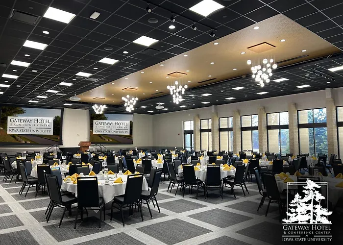 Gateway Hotel And Conference Center