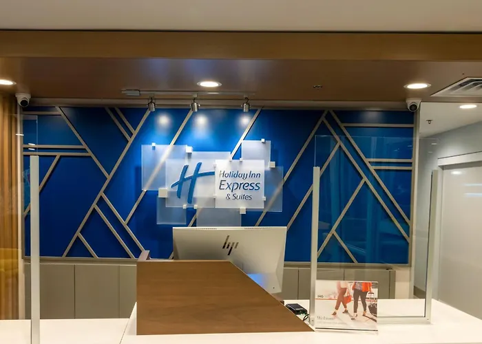 Holiday Inn Express & Suites - Harrisonburg University Area By Ihg