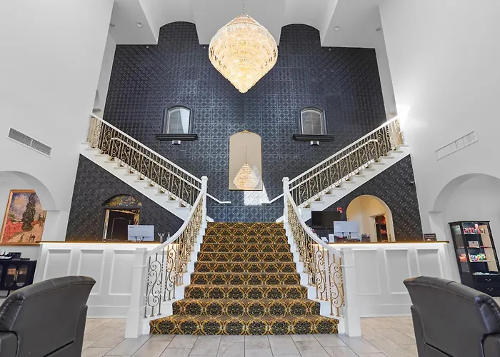 Chateau Avalon Hotel & Spa