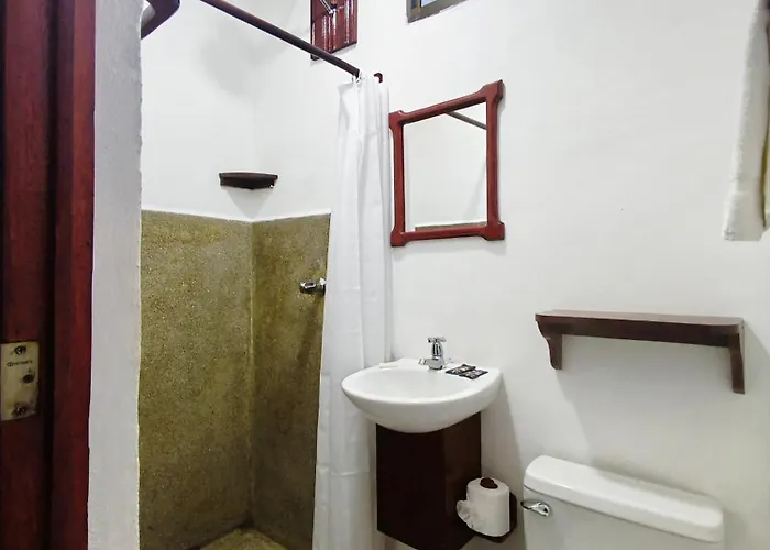 Chale'S House Hotel