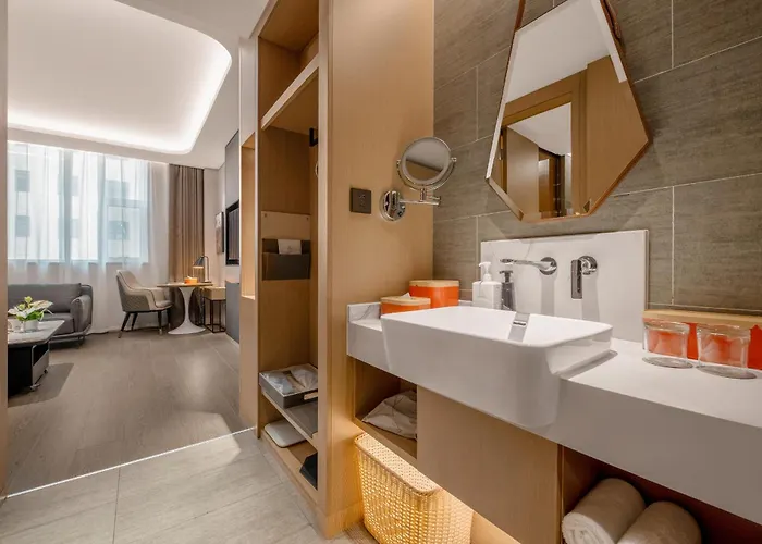 Atour Hotel Taiyuan Changfeng Business Center Wanxiang City