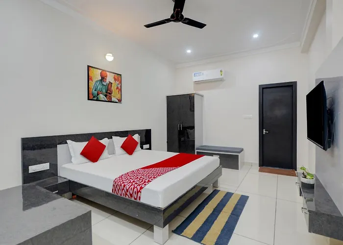 Hotel O Shree Ji Kunj