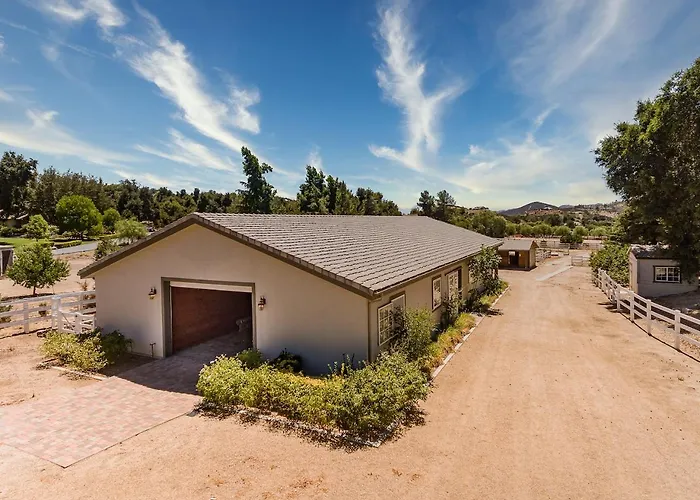 The Oaktree Estate By Fieldtrip - 7 Acre Private Resort With Pool Vineyard