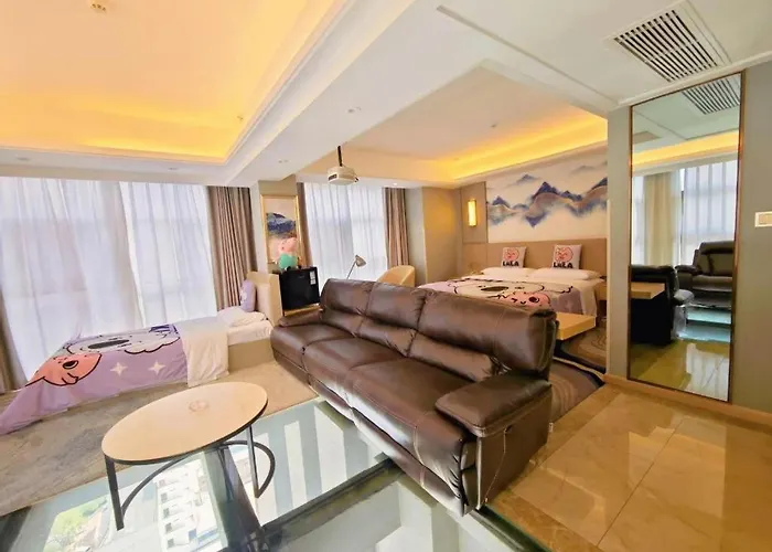 Vienna Hotel Shaanxi Hanzhong Central Square High-Speed Railway Station