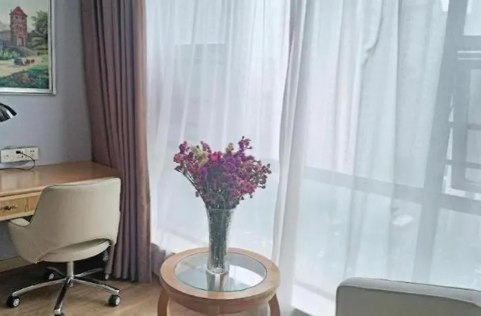 Vienna Hotel Yueyang East Station