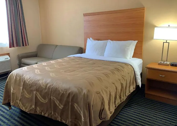 Quality Inn Ottawa Near Starved Rock State Park