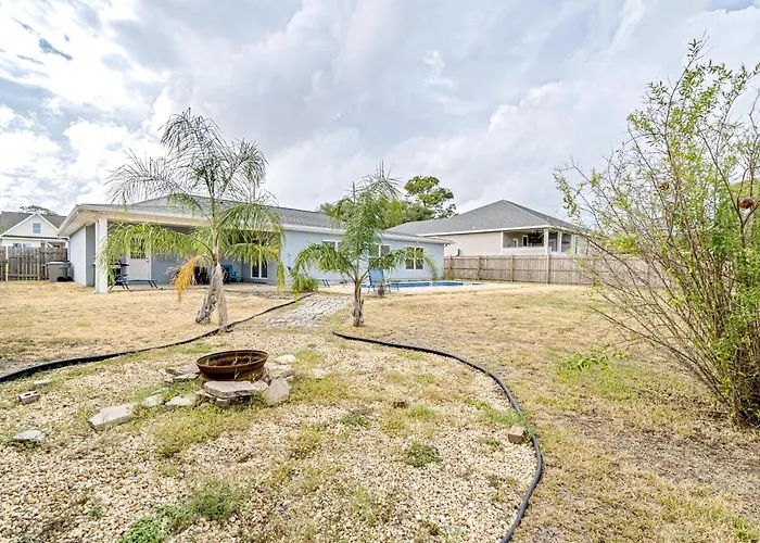Modern Home With Wifi Deck Washer & Dryer And Central Ac