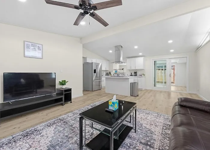 Spacious 4Br&3Ba Getaway Fast Bay Area Commute