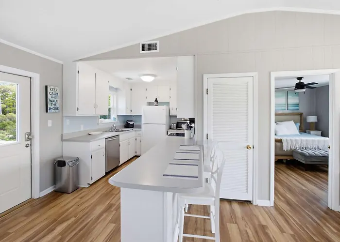 The Honey Hole St George Island Pet Friendly-Heated Private Pool West Gulf Beaches
