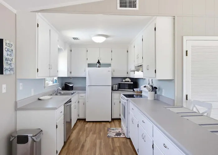 The Honey Hole St George Island Pet Friendly-Heated Private Pool West Gulf Beaches