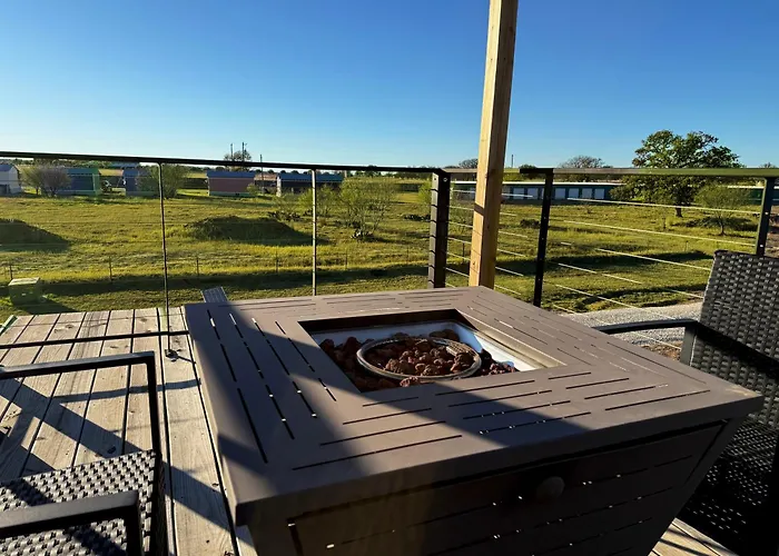 Hill Country Container Home Rooftop Deck & Pool