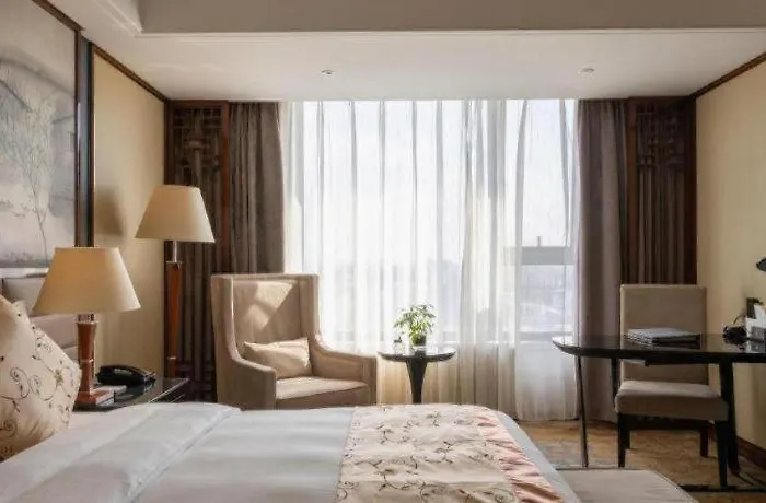 Yang Peng Jin Jiang Hotel