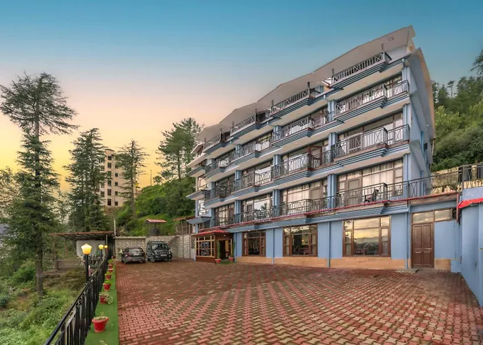 The Prakriti Retreat L Lift L Comfortable And Spacious Rooms L Free Wifi, Free Parking L Enjoy Fresh Mountain Air L Managed By Exotic Stays