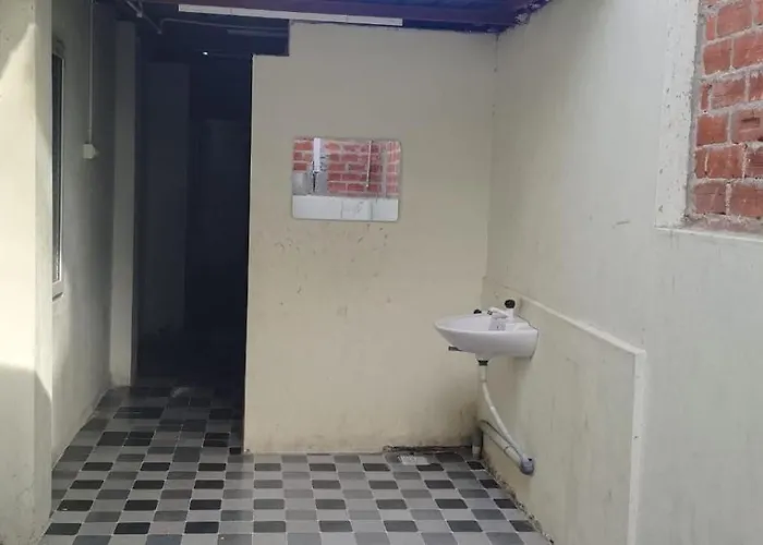 Sri Kumaran Lodge & Hall