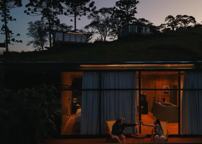 Aira Villa