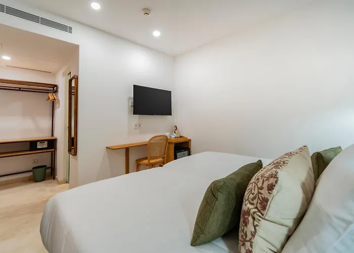 Hotel Boutique Petit Paris