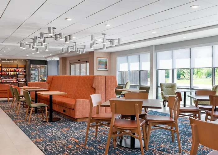 Hampton Inn & Suites Cadillac